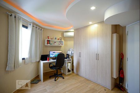 Apartamento à venda com 74m², 2 quartos e 1 vagaQuarto