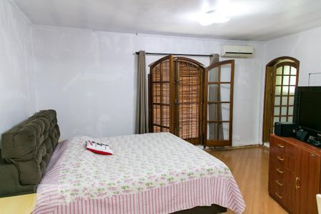 Casa à venda com 200m², 4 quartos e 3 vagasSuíte  