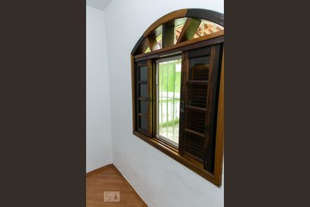 Casa à venda com 200m², 4 quartos e 3 vagasQuarto 2