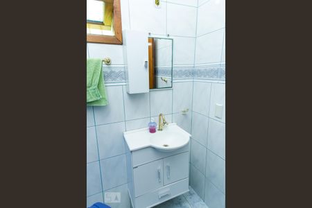 Casa à venda com 200m², 4 quartos e 3 vagasBanheiro