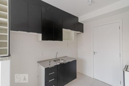 Sala - Cozinha  de kitnet/studio para alugar com 1 quarto, 28m² em Cambuci, São Paulo