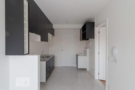 Sala Sala - Cozinha  de kitnet/studio para alugar com 1 quarto, 28m² em Cambuci, São Paulo