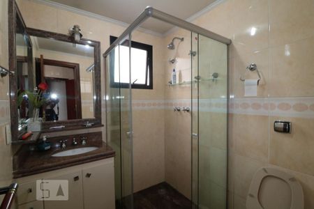 Apartamento à venda com 185m², 4 quartos e 3 vagasBanheiro da Suite 2