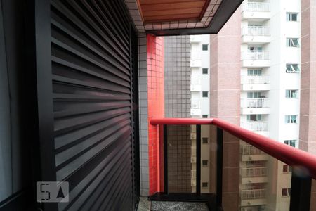 Apartamento à venda com 185m², 4 quartos e 3 vagasSacada da Suite 1