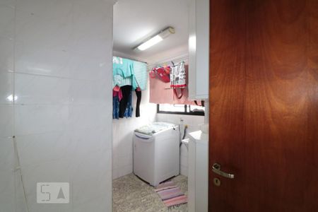 Apartamento à venda com 185m², 4 quartos e 3 vagasArea de serviço