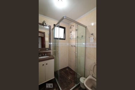 Apartamento à venda com 185m², 4 quartos e 3 vagasBanheiro da Suite 2