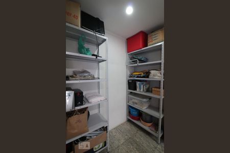 Apartamento à venda com 185m², 4 quartos e 3 vagasArea de serviço - quarto