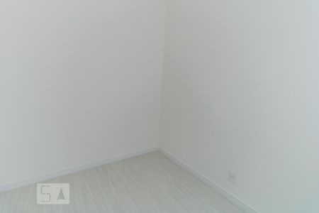 Quarto 1 de apartamento para alugar com 2 quartos, 34m² em Vila Pierina, São Paulo