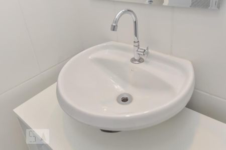 Studio para alugar com 26m², 1 quarto e sem vaga Studio para alugar com 26m², 1 quarto e sem vagaBanheiro