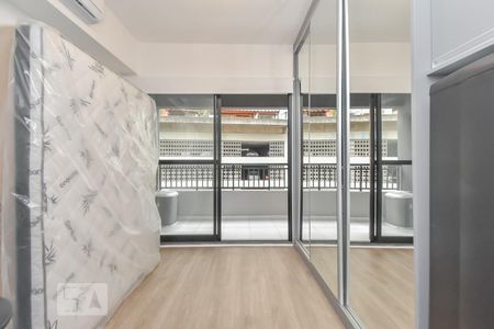 Studio para alugar com 26m², 1 quarto e sem vaga Studio para alugar com 26m², 1 quarto e sem vagaStudio