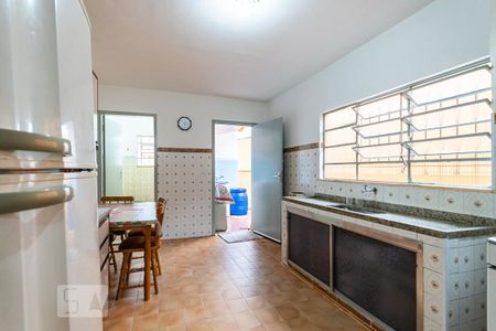 Casa à venda com 130m², 4 quartos e 1 vagaCozinha 