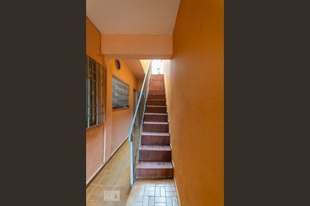 Casa à venda com 130m², 4 quartos e 1 vagaEscada 