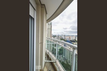 Apartamento à venda com 240m², 5 quartos e 4 vagasVaranda Suíte 01