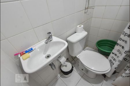 Apartamento à venda com 240m², 5 quartos e 4 vagasBanheiro de Serviços