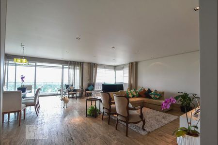 Apartamento à venda com 240m², 5 quartos e 4 vagasApartamento