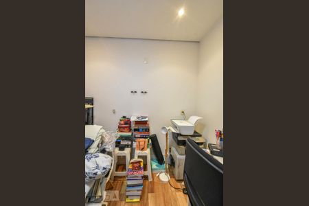 Apartamento à venda com 240m², 5 quartos e 4 vagasHome Office