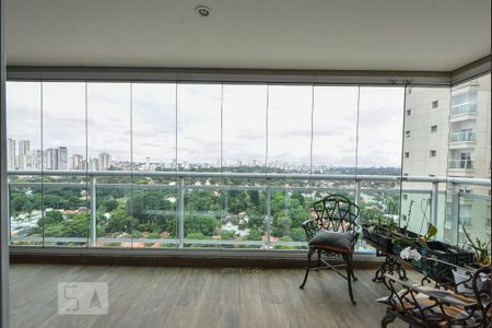 Apartamento à venda com 240m², 5 quartos e 4 vagasVaranda Gourmet