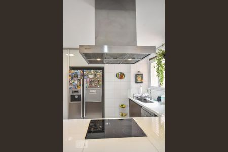 Apartamento à venda com 240m², 5 quartos e 4 vagasCozinha