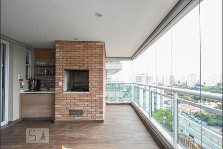 Apartamento à venda com 240m², 5 quartos e 4 vagasVaranda Gourmet