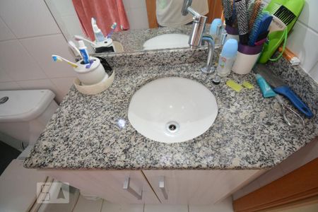 Apartamento à venda com 62m², 2 quartos e 1 vagaBanheiro Social