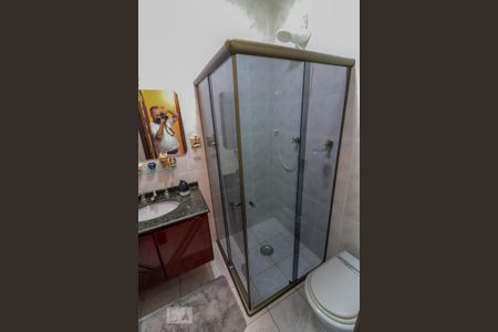 Casa à venda com 150m², 3 quartos e 3 vagas Casa à venda com 150m², 3 quartos e 3 vagasBanheiro Social