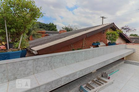 Casa à venda com 150m², 3 quartos e 3 vagas Casa à venda com 150m², 3 quartos e 3 vagasQuintal