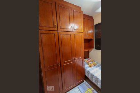 Casa à venda com 150m², 3 quartos e 3 vagas Casa à venda com 150m², 3 quartos e 3 vagasQuarto 2