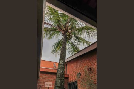 Casa à venda com 150m², 3 quartos e 3 vagas Casa à venda com 150m², 3 quartos e 3 vagasLavanderia / Area de Lazer