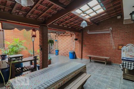 Casa à venda com 150m², 3 quartos e 3 vagas Casa à venda com 150m², 3 quartos e 3 vagasLavanderia / Area de Lazer