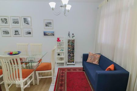 Sala de casa à venda com 3 quartos, 150m² em Conjunto Residencial Butantã, São Paulo