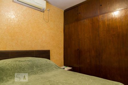 Casa para alugar com 200m², 2 quartos e 3 vagas Casa para alugar com 200m², 2 quartos e 3 vagasQuarto 2