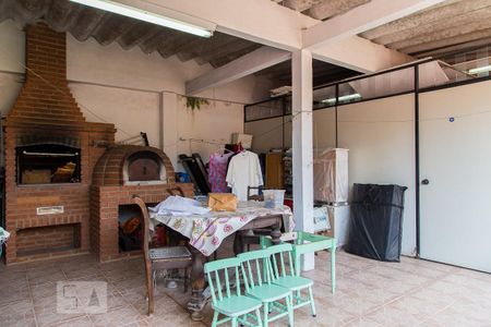 Casa para alugar com 200m², 2 quartos e 3 vagas Casa para alugar com 200m², 2 quartos e 3 vagasEspaço gourmet