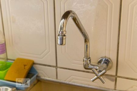 Casa para alugar com 200m², 2 quartos e 3 vagas Casa para alugar com 200m², 2 quartos e 3 vagasCozinha - Torneira