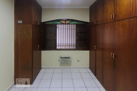 Casa para alugar com 149m², 4 quartos e 2 vagasQuarto 03