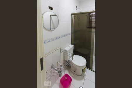 Casa para alugar com 149m², 4 quartos e 2 vagasBanheiro Social