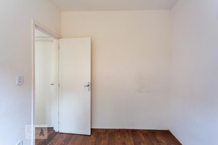 Quarto de apartamento para alugar com 2 quartos, 50m² em São Pedro, Osasco