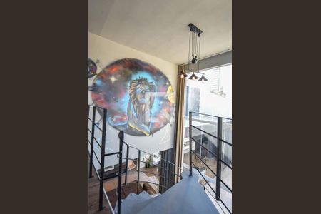 Casa à venda com 300m², 3 quartos e 2 vagasEscada