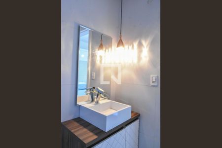 Casa à venda com 300m², 3 quartos e 2 vagasSuíte 02