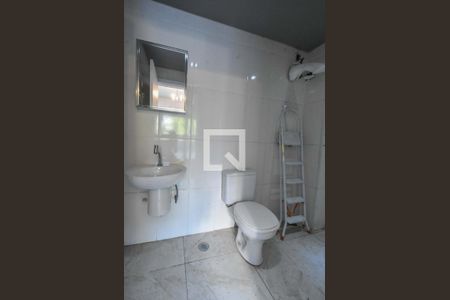 Casa à venda com 300m², 3 quartos e 2 vagasBanheiro Suíte 03