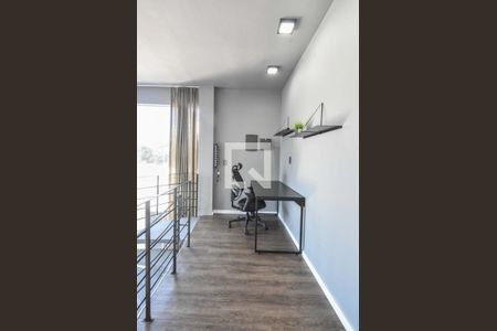 Casa à venda com 300m², 3 quartos e 2 vagasHome Office