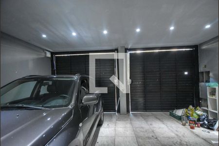 Casa à venda com 300m², 3 quartos e 2 vagasGaragem