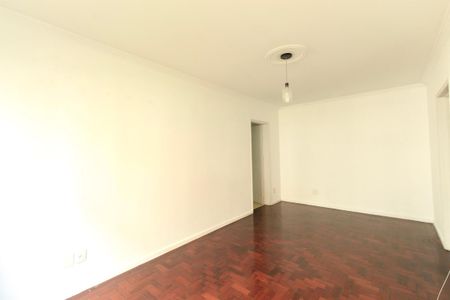 Apartamento para alugar com 103m², 3 quartos e 1 vaga Apartamento para alugar com 103m², 3 quartos e 1 vagaSala