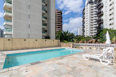 Apartamento para alugar com 100m², 2 quartos e 2 vagas Apartamento para alugar com 100m², 2 quartos e 2 vagasÁrea comum - Piscina