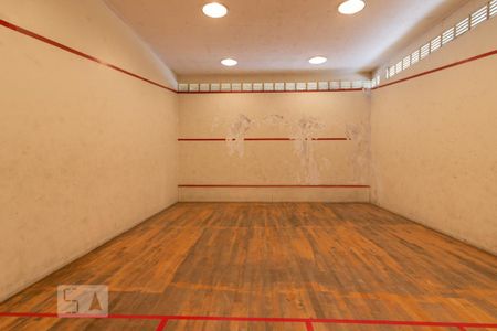 Apartamento para alugar com 100m², 2 quartos e 2 vagas Apartamento para alugar com 100m², 2 quartos e 2 vagasQuadra