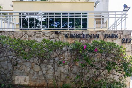 Apartamento para alugar com 100m², 2 quartos e 2 vagas Apartamento para alugar com 100m², 2 quartos e 2 vagasFachada