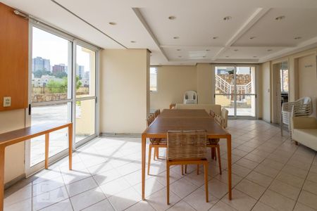 Apartamento para alugar com 100m², 2 quartos e 2 vagas Apartamento para alugar com 100m², 2 quartos e 2 vagasÁrea comum - Salão de festas
