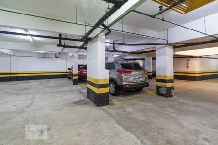 Apartamento para alugar com 100m², 2 quartos e 2 vagas Apartamento para alugar com 100m², 2 quartos e 2 vagasGaragem