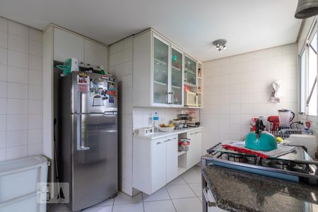 Apartamento para alugar com 100m², 2 quartos e 2 vagas Apartamento para alugar com 100m², 2 quartos e 2 vagasCozinha