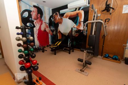 Apartamento para alugar com 66m², 2 quartos e 1 vaga Apartamento para alugar com 66m², 2 quartos e 1 vagaÁrea comum - Academia