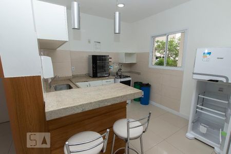 Apartamento para alugar com 66m², 2 quartos e 1 vaga Apartamento para alugar com 66m², 2 quartos e 1 vagaÁrea comum - Salão de festas